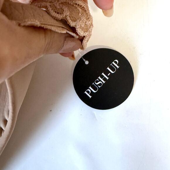 NATORI NWT Pure Luxe Push-Up Underwire Bra in Café Size 32B - Picture 10 of 10